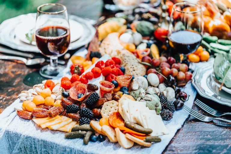 Romantic Wedding Food Ideas